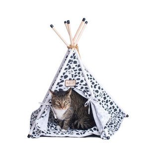 Armarkat Cat Bed Model C46, Teepee style, White w/black paw print